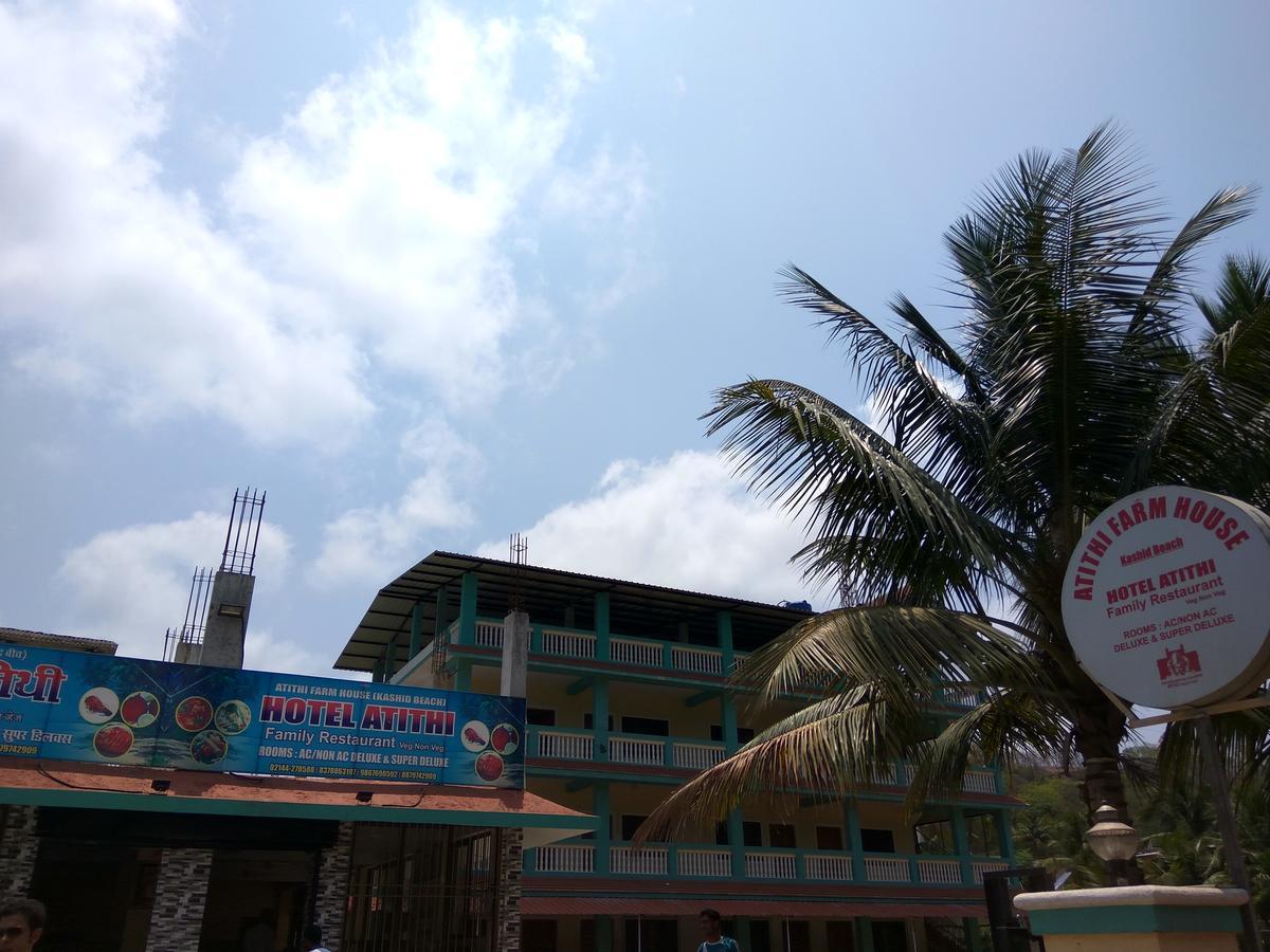 Atithi Farm House Hotel Borlai ภายนอก รูปภาพ