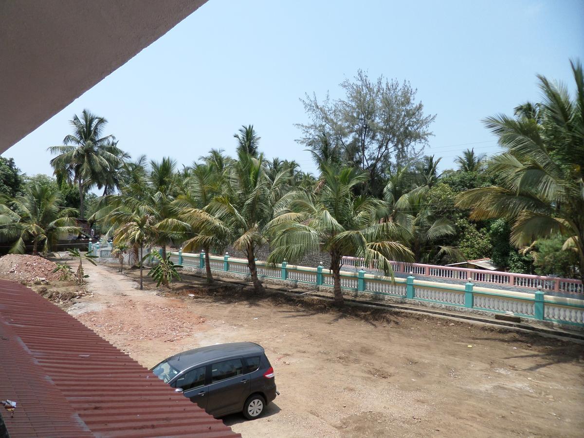 Atithi Farm House Hotel Borlai ภายนอก รูปภาพ